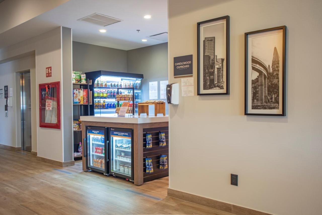 Candlewood Suites - Guadalajara Galerias By Ihg Zapopan Ngoại thất bức ảnh
