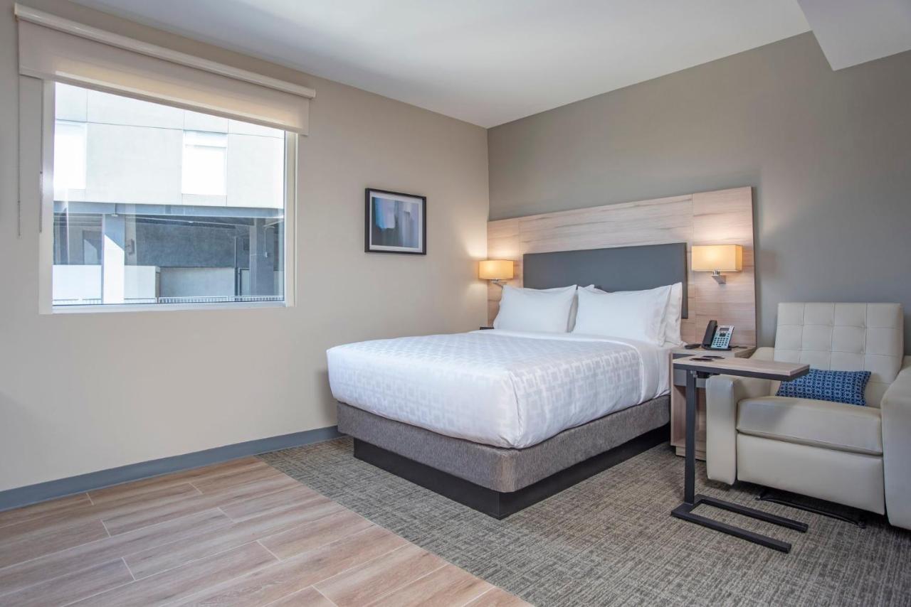 Candlewood Suites - Guadalajara Galerias By Ihg Zapopan Ngoại thất bức ảnh