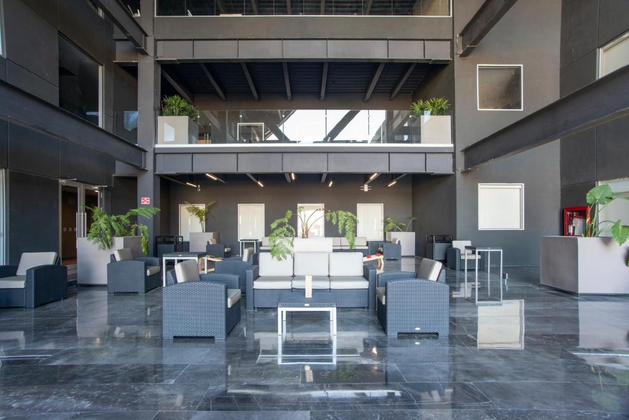 Candlewood Suites - Guadalajara Galerias By Ihg Zapopan Ngoại thất bức ảnh