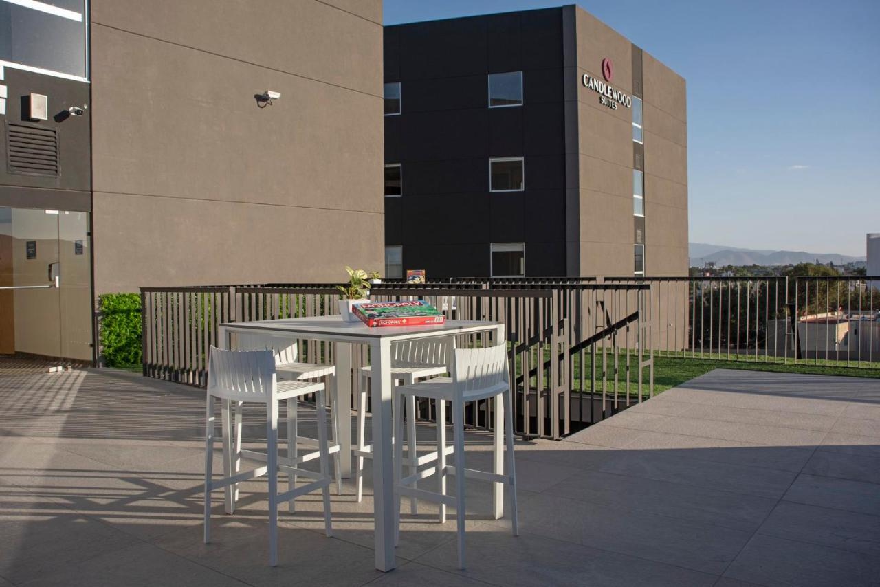 Candlewood Suites - Guadalajara Galerias By Ihg Zapopan Ngoại thất bức ảnh