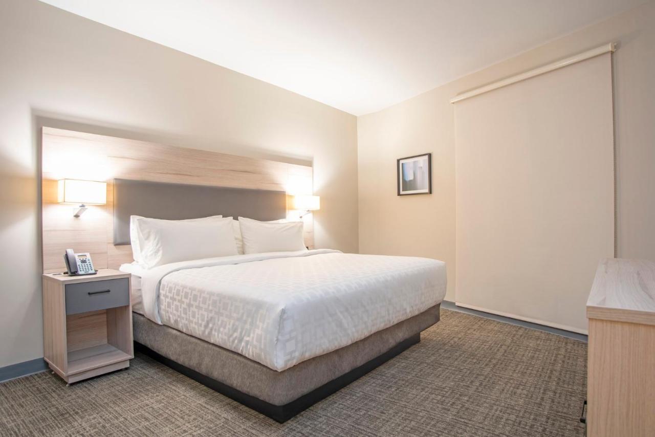 Candlewood Suites - Guadalajara Galerias By Ihg Zapopan Ngoại thất bức ảnh