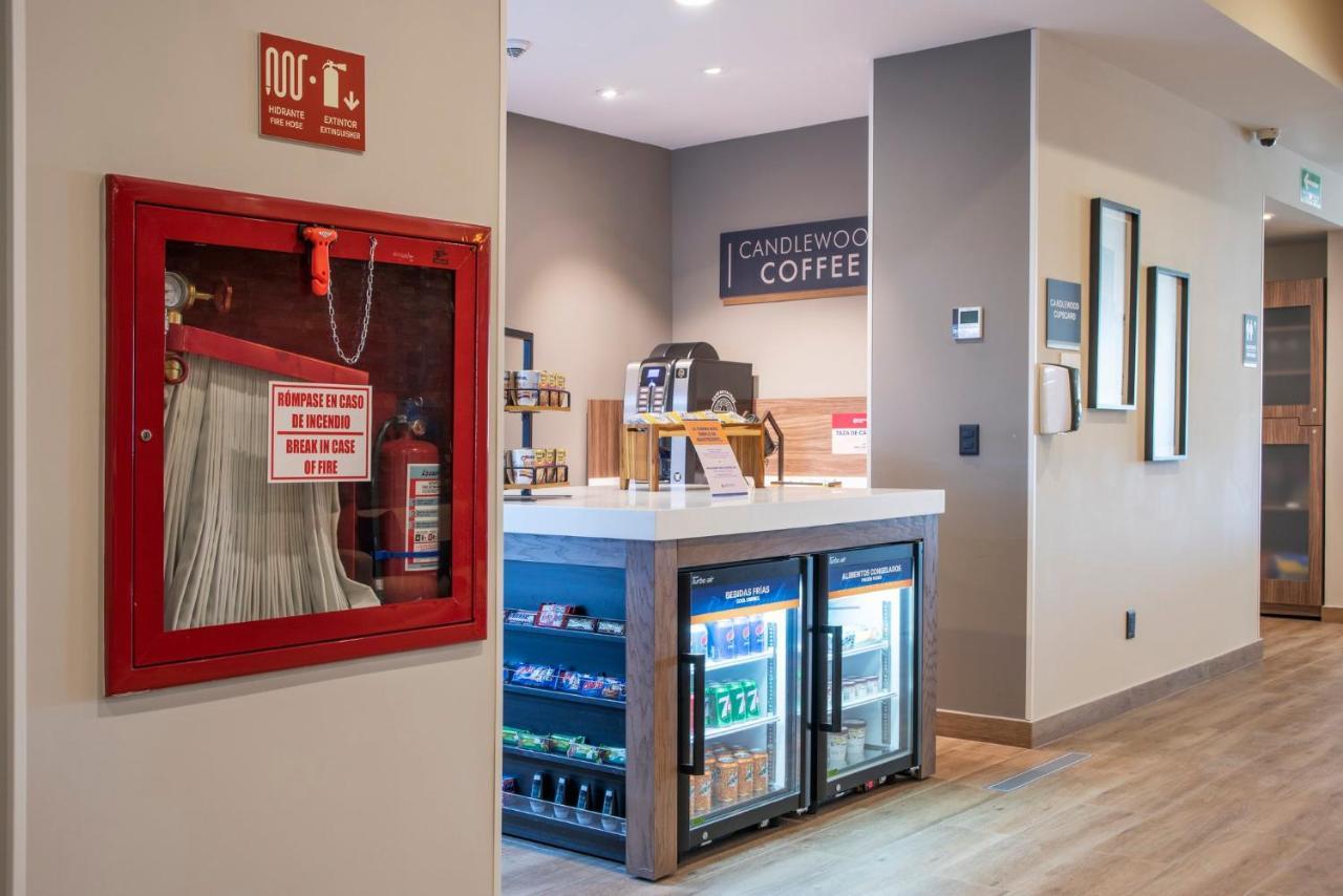 Candlewood Suites - Guadalajara Galerias By Ihg Zapopan Ngoại thất bức ảnh