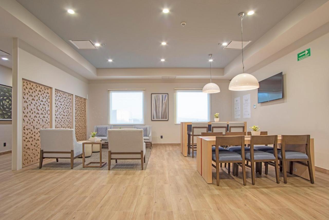 Candlewood Suites - Guadalajara Galerias By Ihg Zapopan Ngoại thất bức ảnh