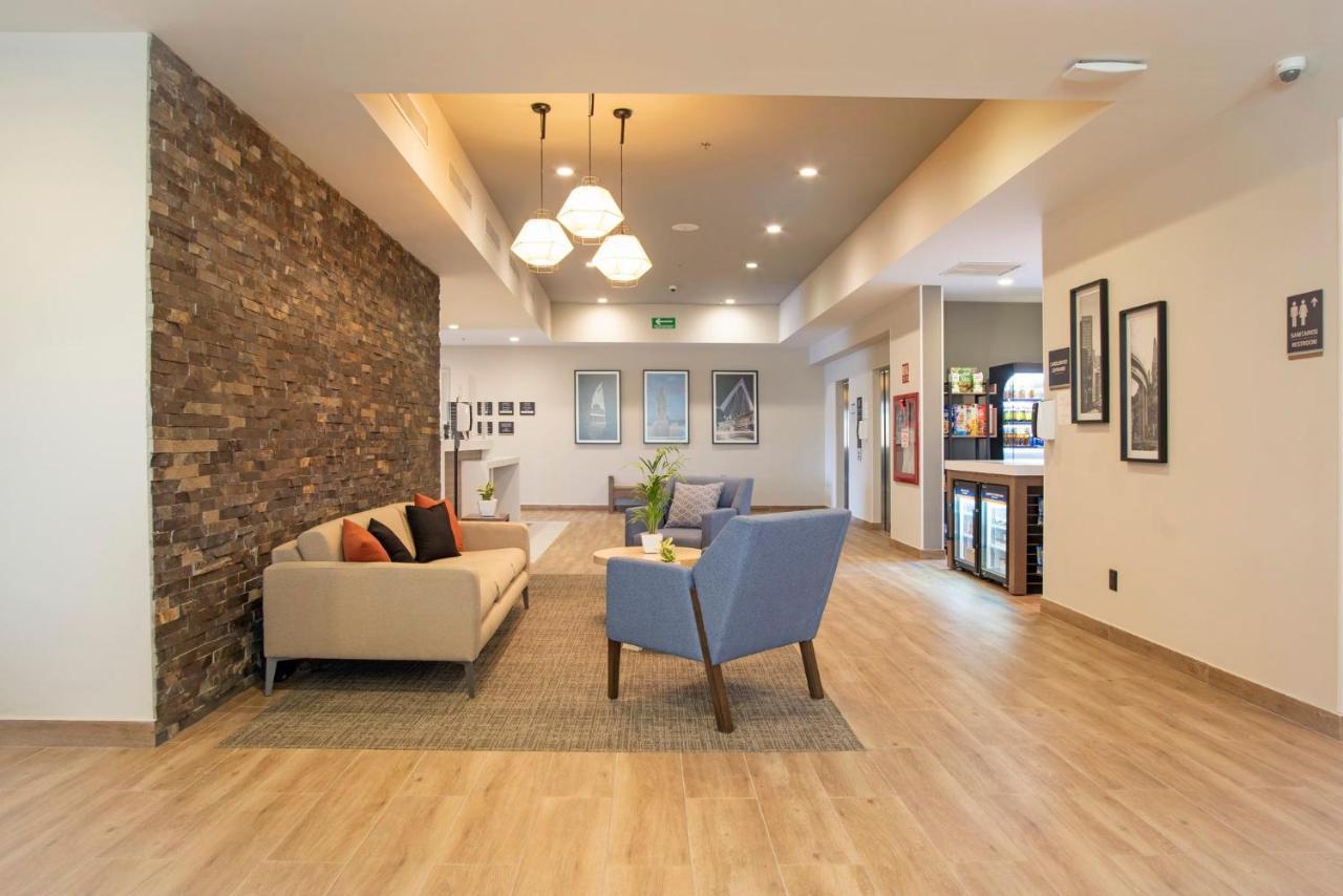 Candlewood Suites - Guadalajara Galerias By Ihg Zapopan Ngoại thất bức ảnh